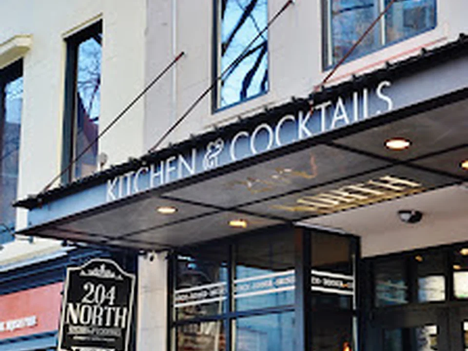 204 North Kitchen & Cocktails