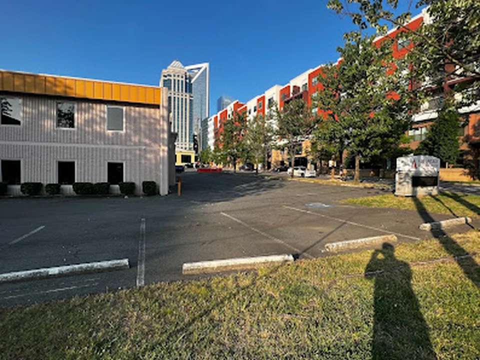 Advantage Vision Center