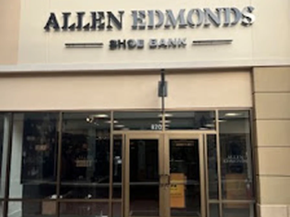 Allen Edmonds Outlet
