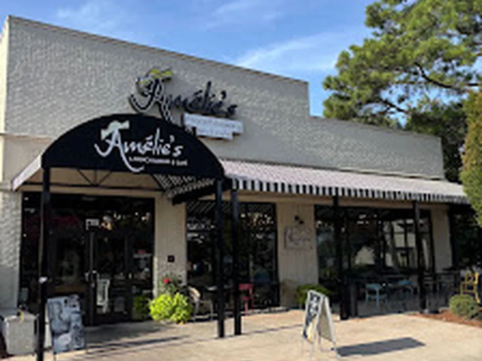 Amélie’s French Bakery & Café | Carmel Commons