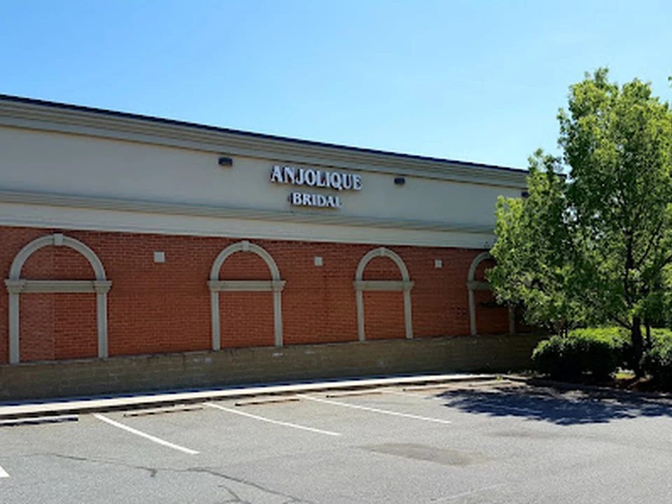 Anjolique Bridal