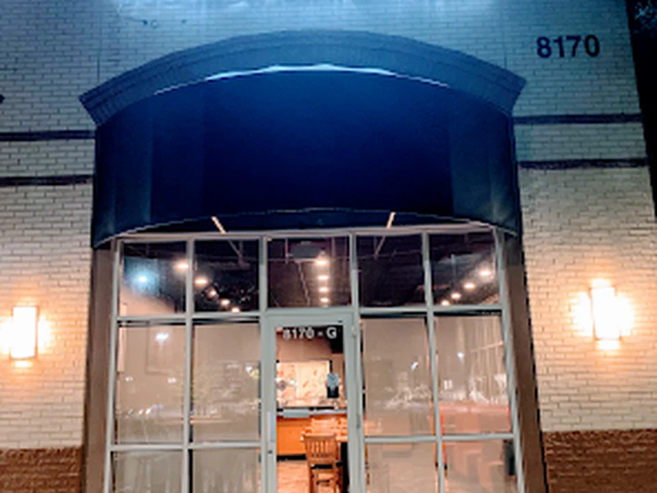 Blue Orchid Sushi & Asian Bistro