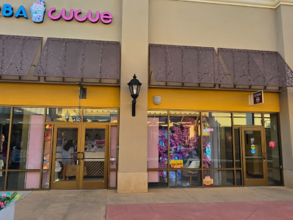Boba Cucue Charlotte