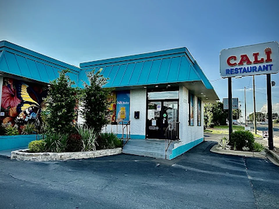 Cali Colombian Restaurant - South Blvd.