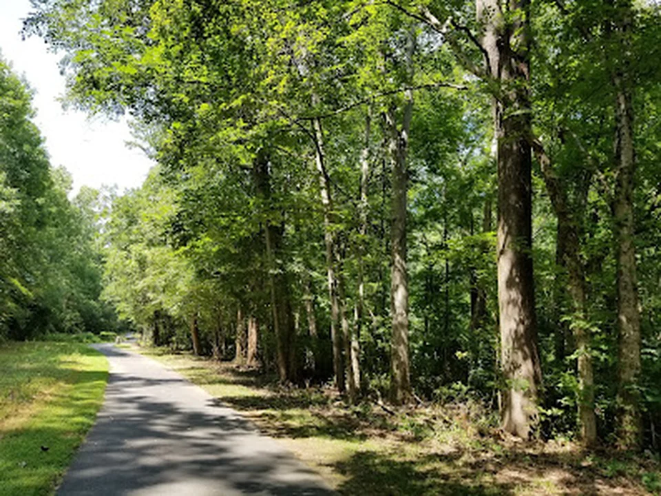 Campbell Creek Greenway Trailhead