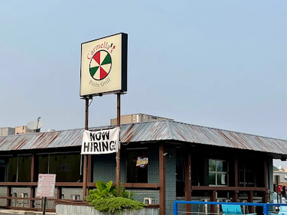 Carmella's Pizza Grill