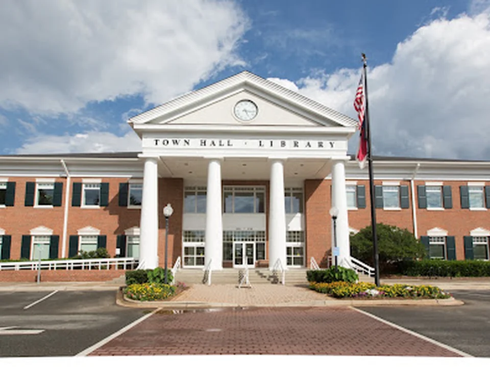 Foto de Charlotte Mecklenburg Library - Matthews