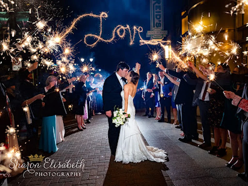 Charlotte Weddings - Sharon Elisabeth Photography