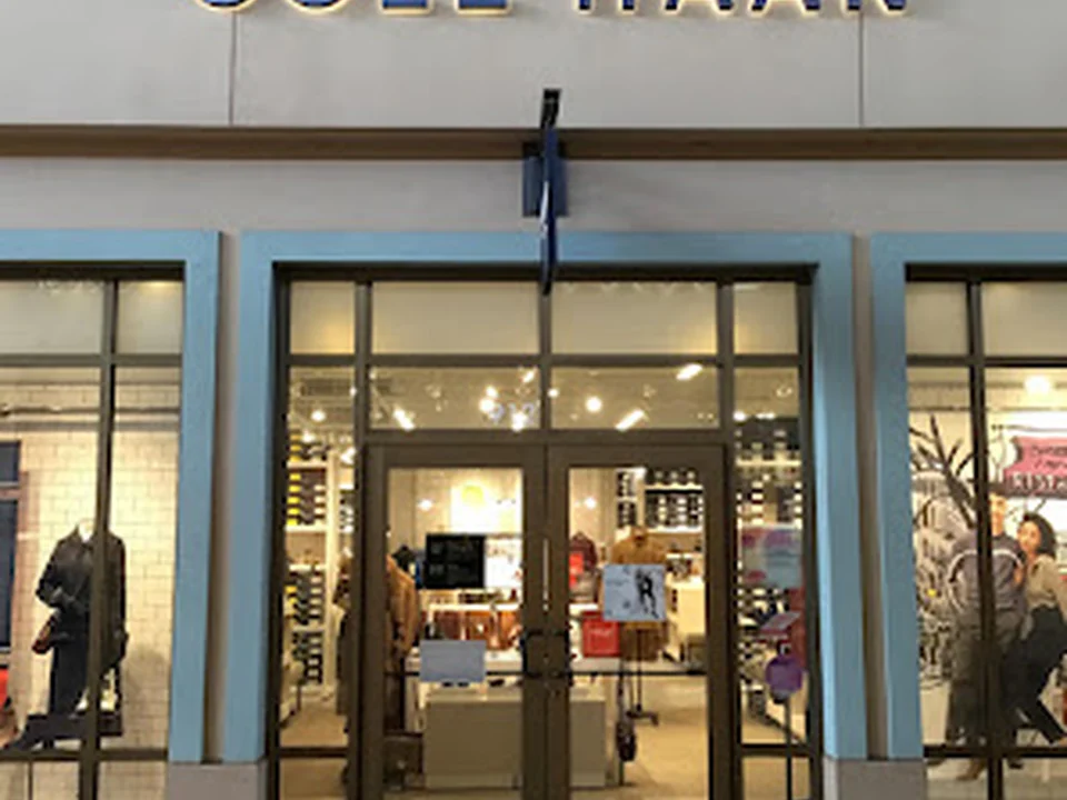 Cole Haan Outlet