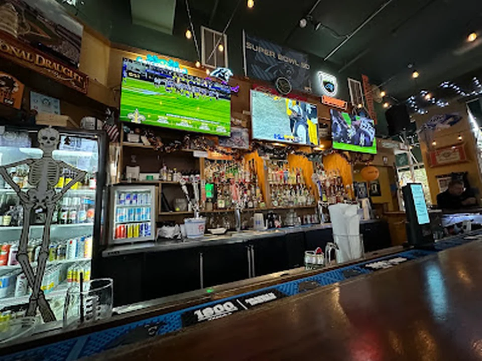 Corner Pub