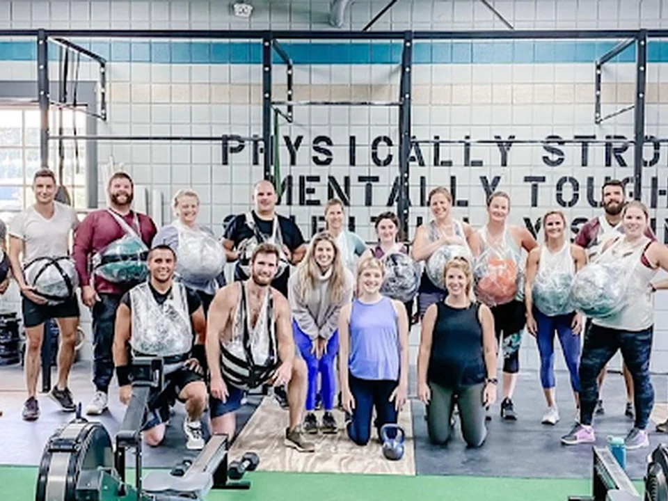 CrossFit Mountain Island - Gym