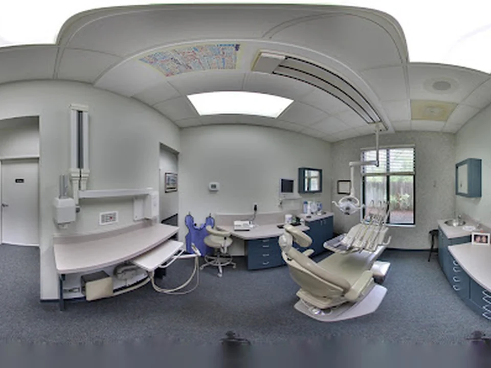 Dancausse and Hoy General Dentistry - University