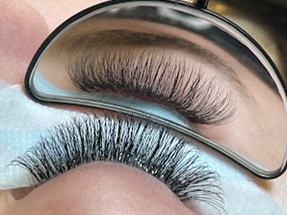 Deka Lash