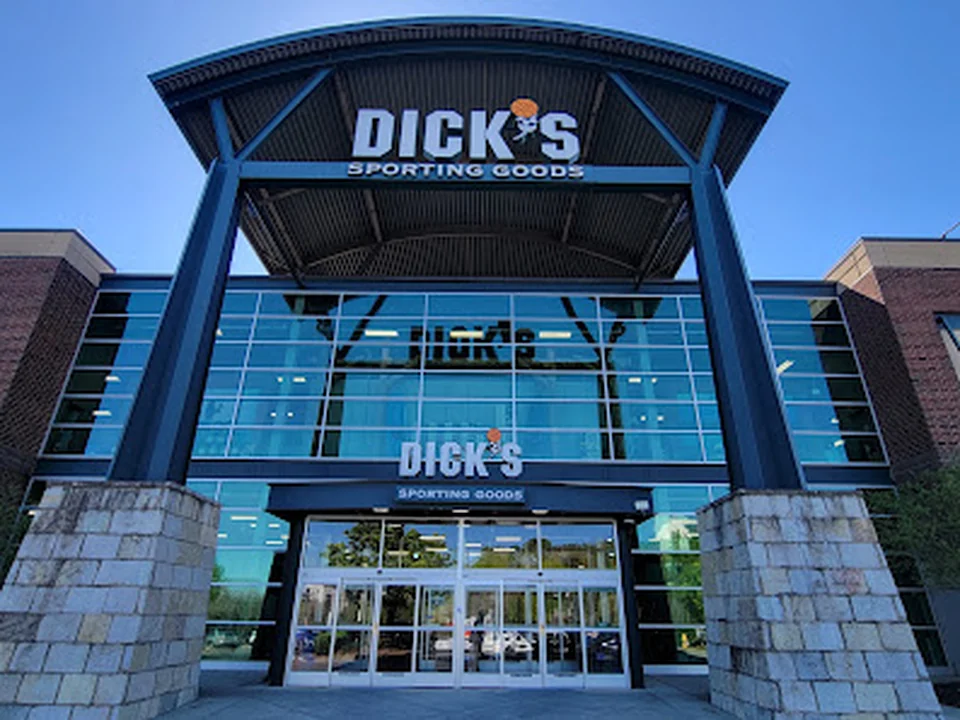DICK'S Sporting Goods