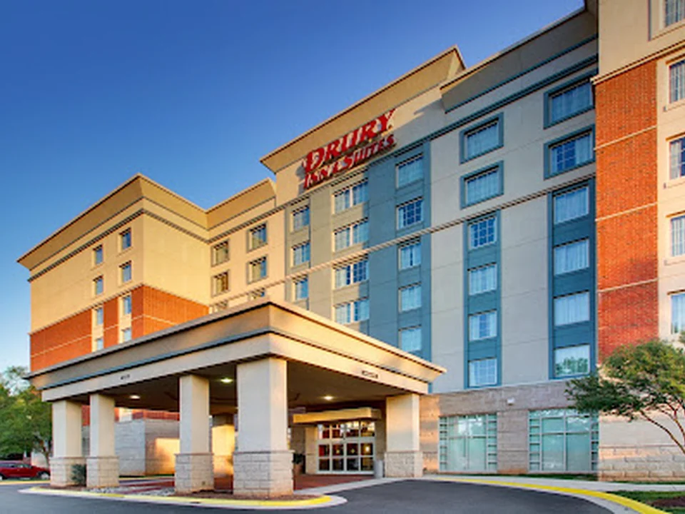 Drury Inn & Suites Charlotte Northlake