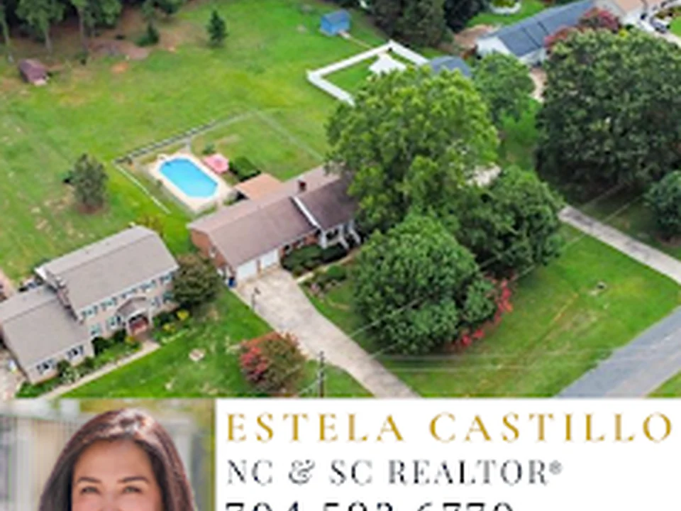 Estela Castillo NC & SC Real Estate Agent