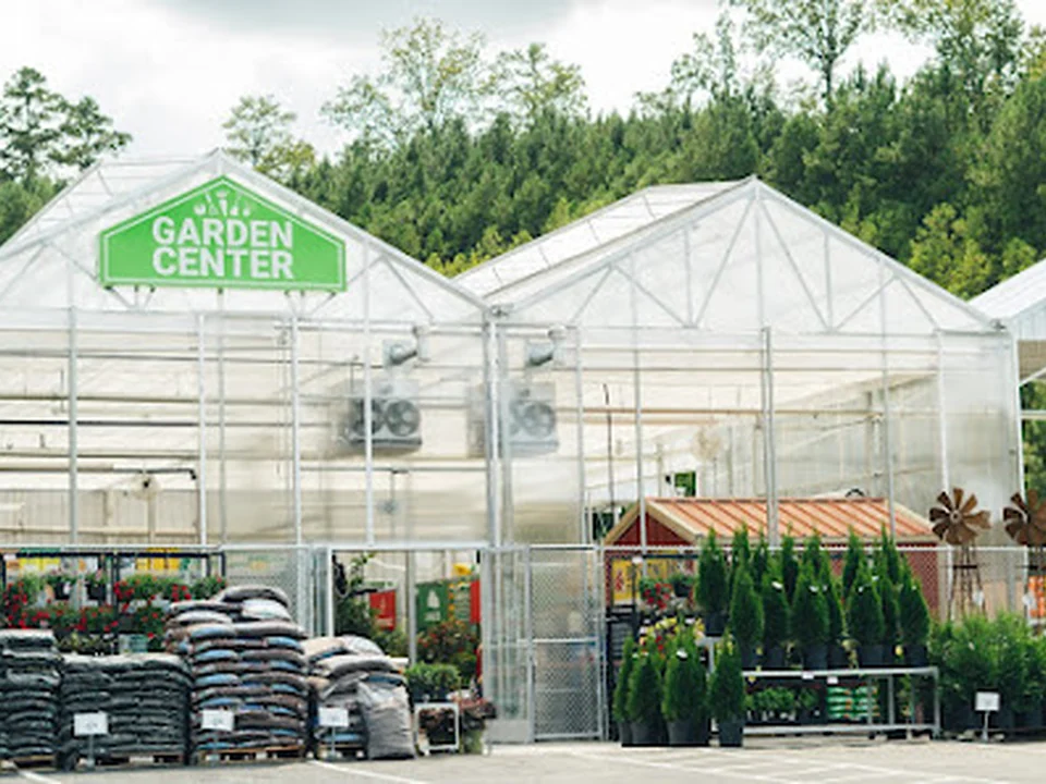 Garden Center at Tractor Supply