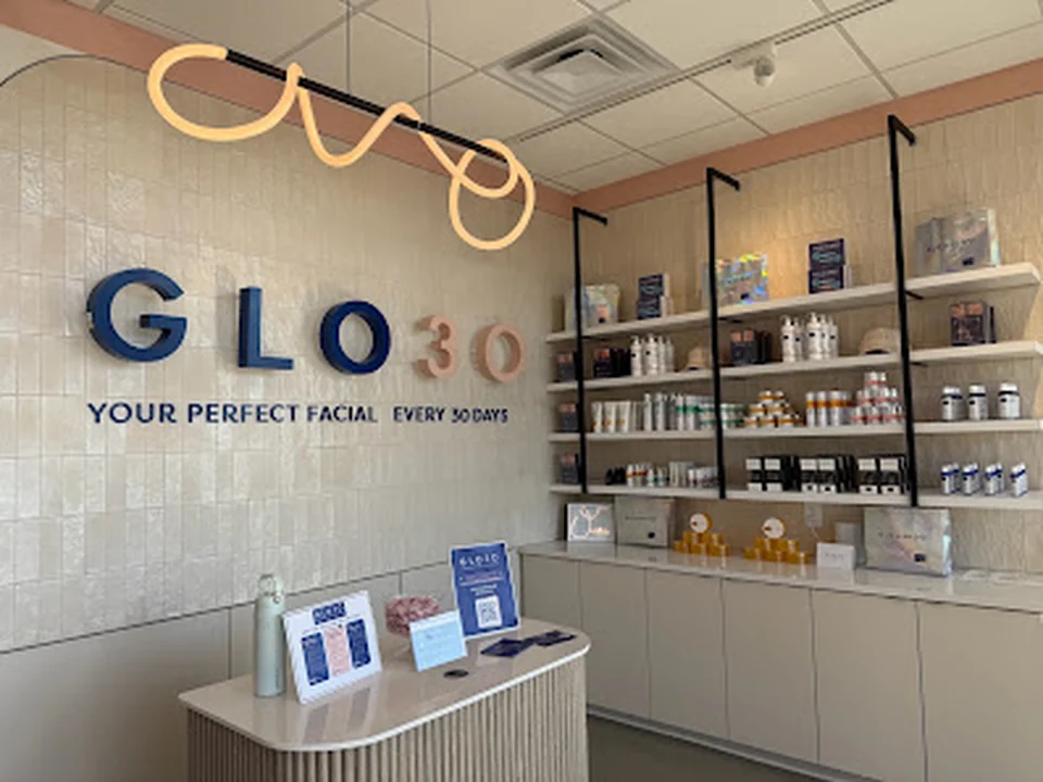 GLO30 Charlotte Park Road