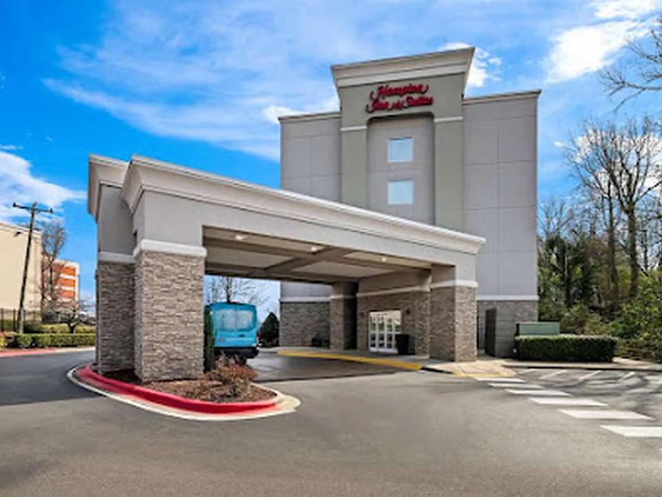 Hampton Inn & Suites Charlotte-Airport