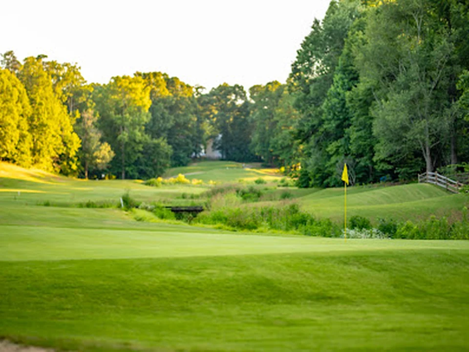 Highland Creek Golf Club