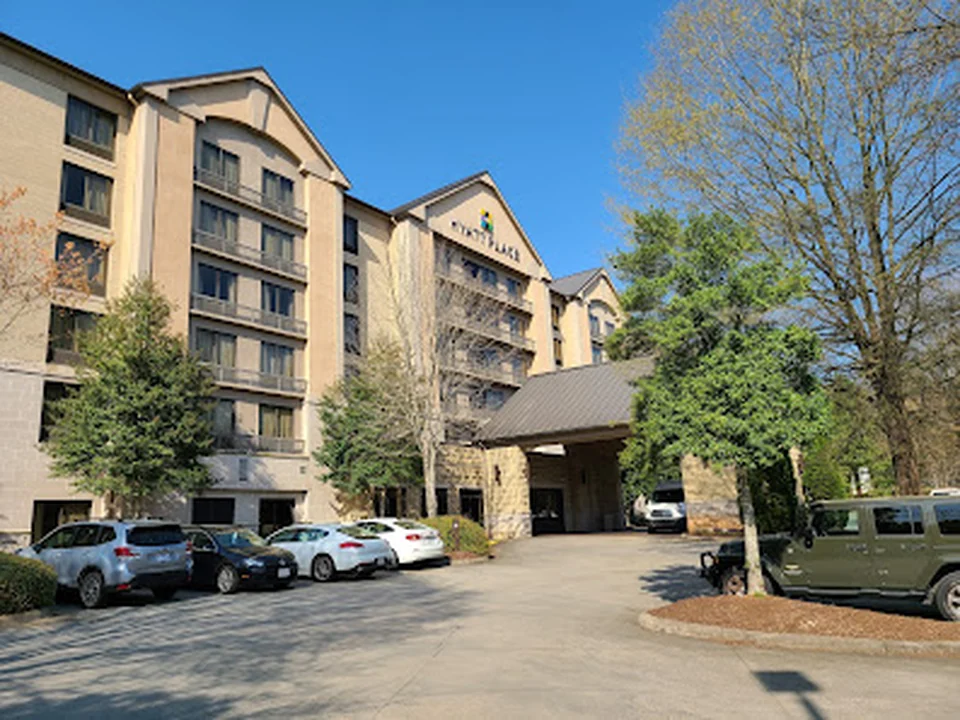 Hyatt Place Charlotte Airport/Lake Pointe