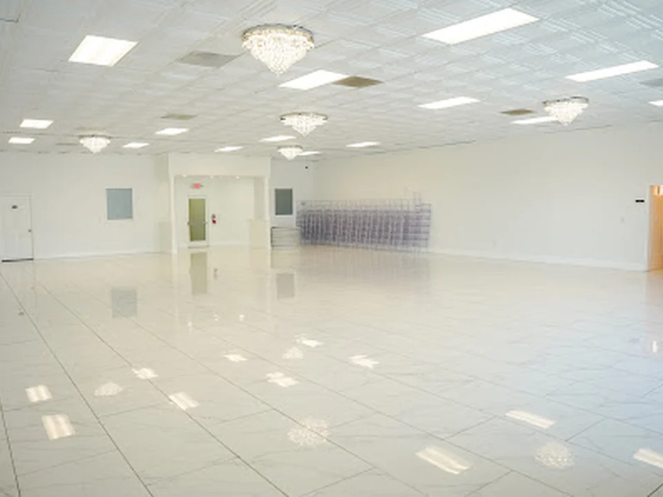 Lalux Venue