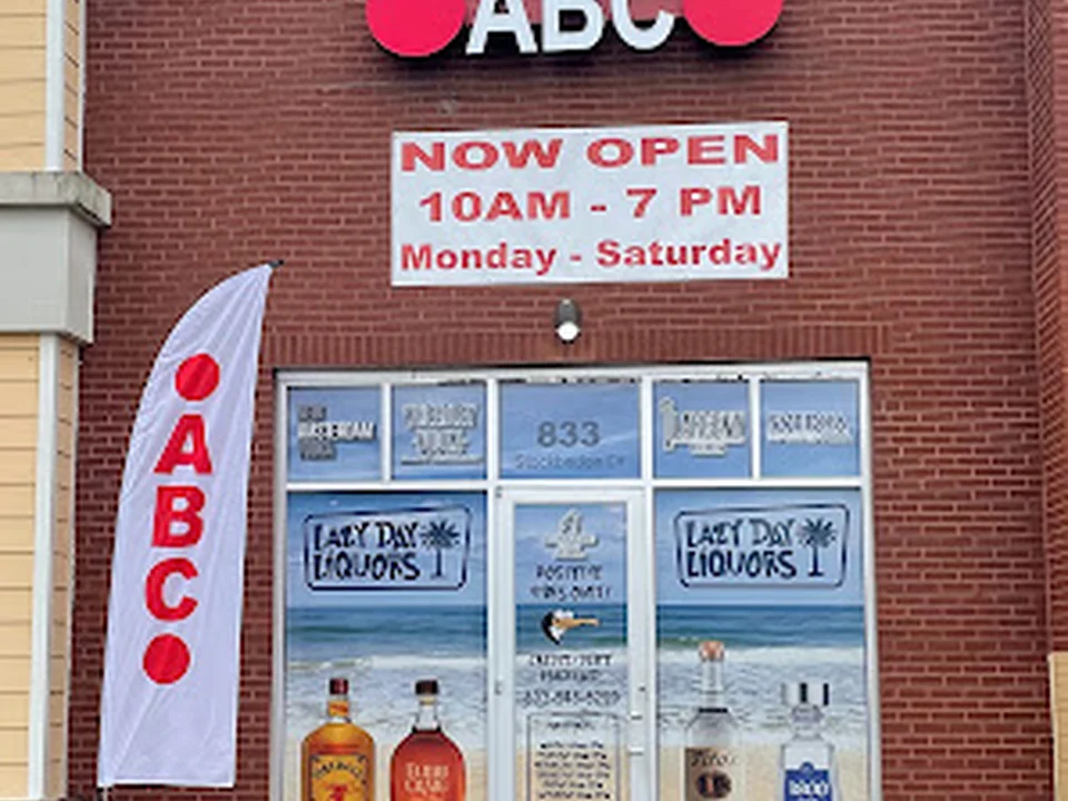 Foto de Lazy Day Liquors Stockbridge