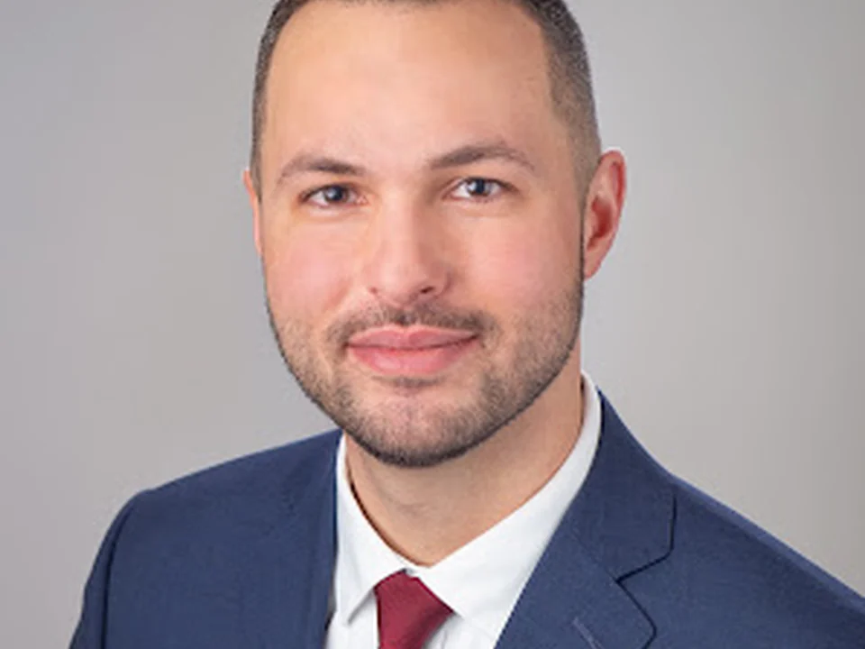 Lee Wiley, MD - LASIK Surgeon - CEENTA (Charlotte Eye Ear Nose & Throat Associates, P.A.)
