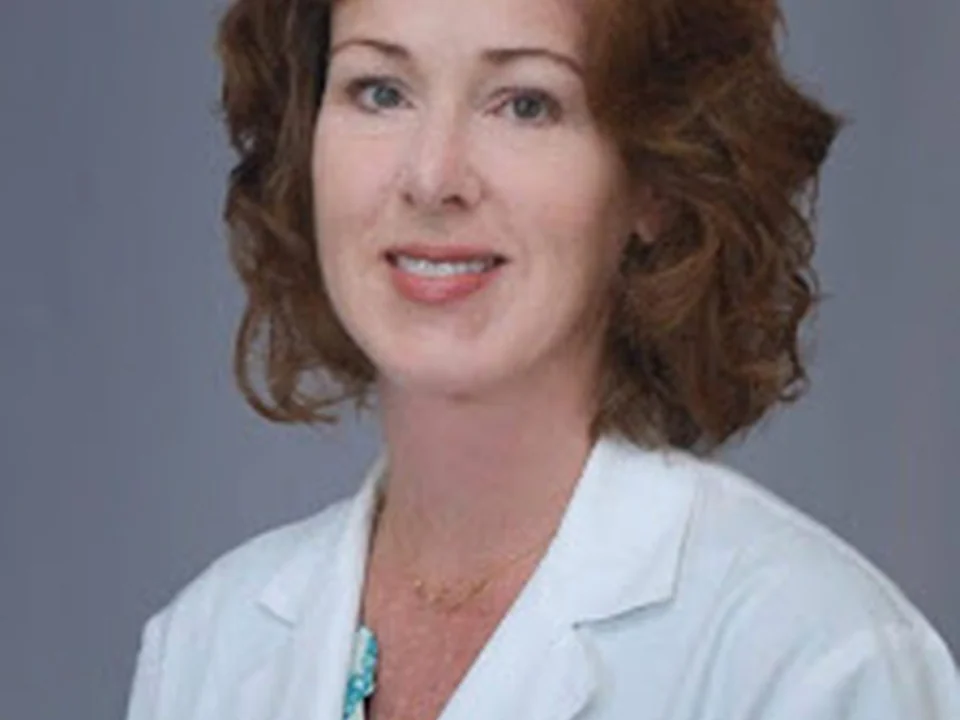 Leslie M. Hansen Lindner, MD