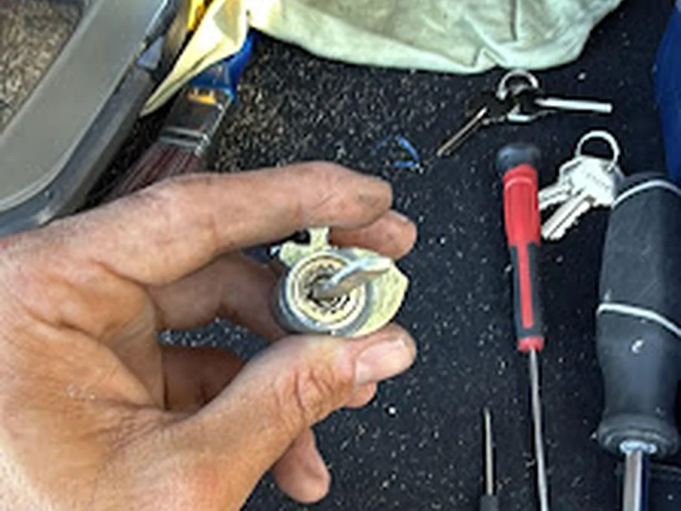 Locksmiths Service LLC