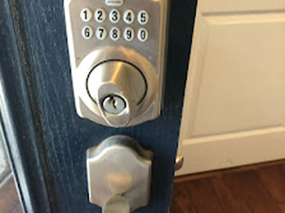 Matthews Locksmith LLC