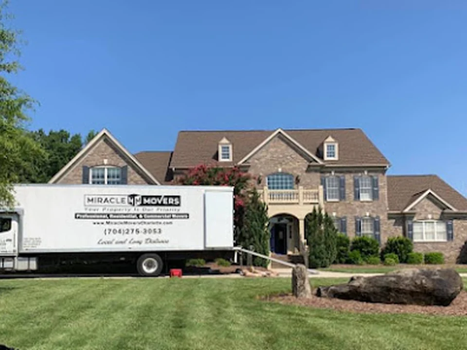 Miracle Movers Charlotte