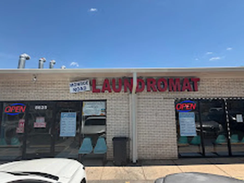 Monroe Road Laundromat
