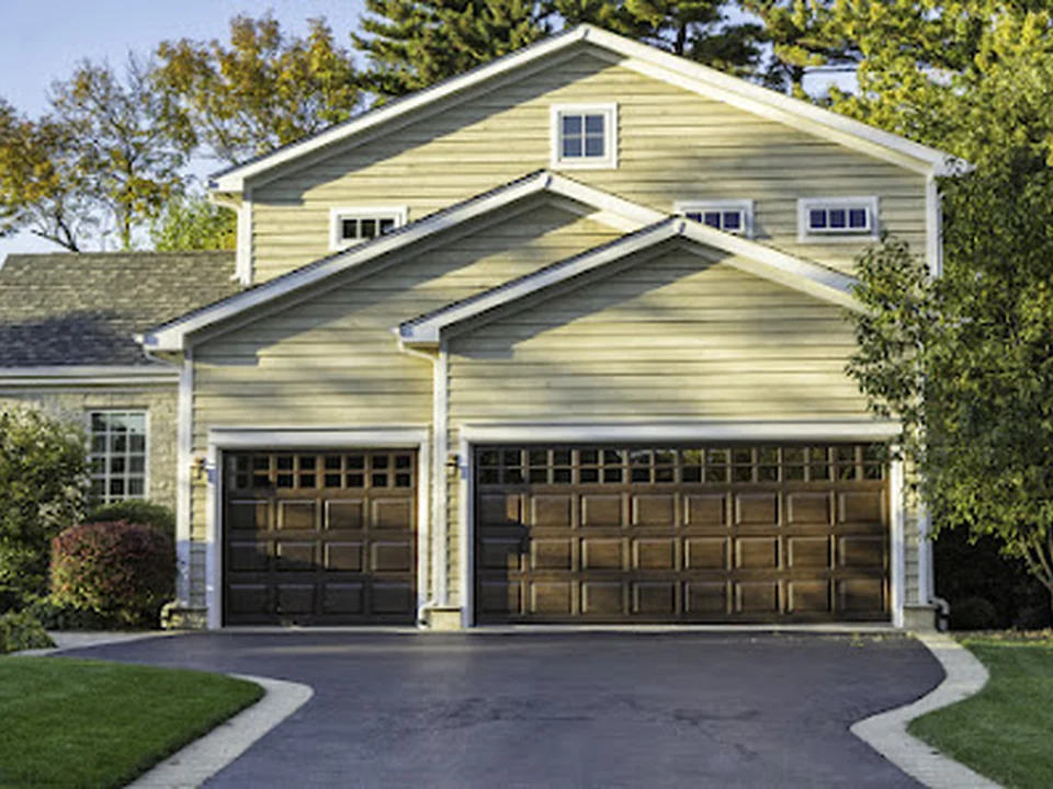 Nabors Garage Doors CTL, LLC