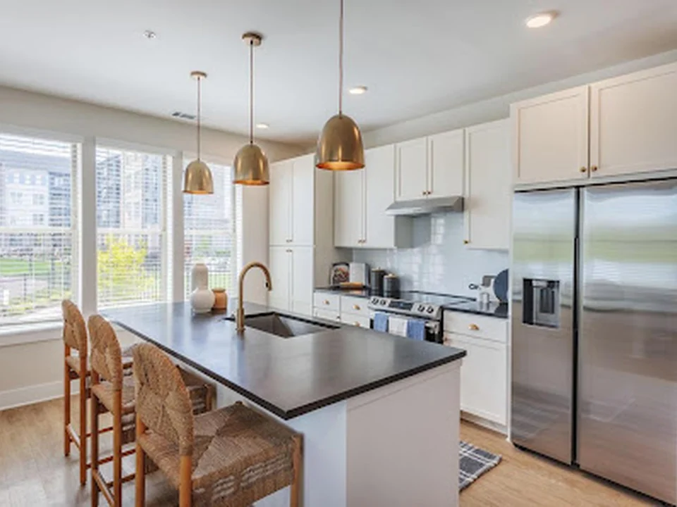 NOVEL University Place by Crescent Communities