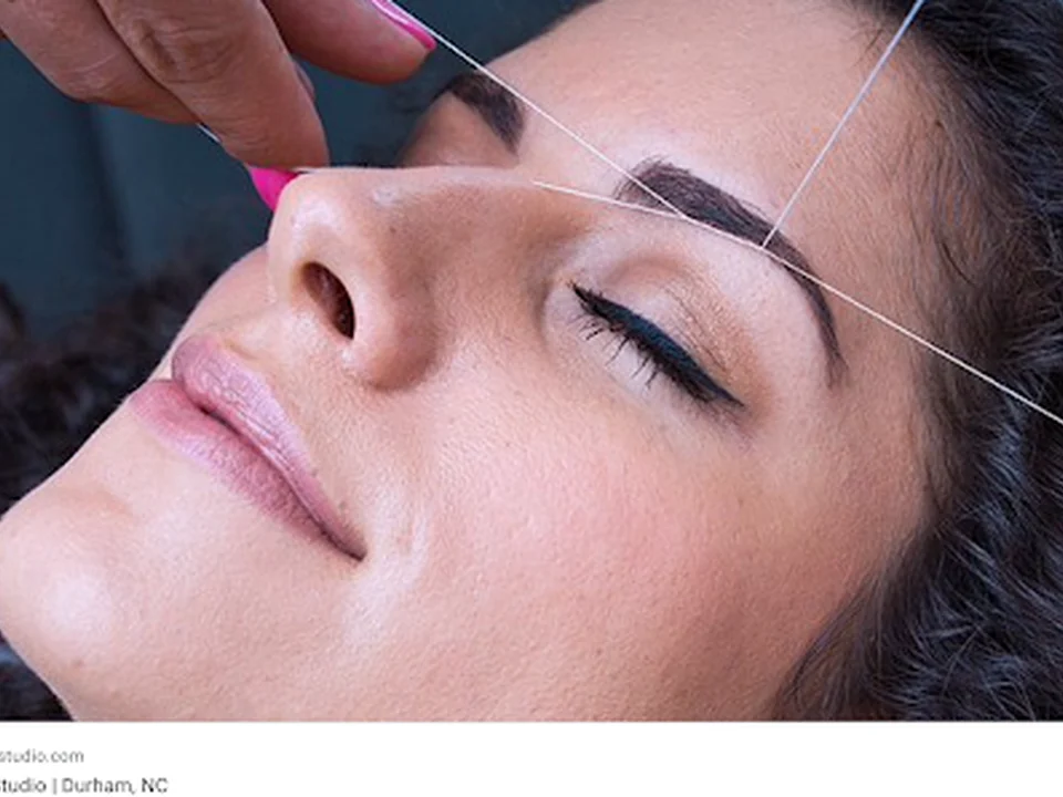 Foto de OM THREADING
