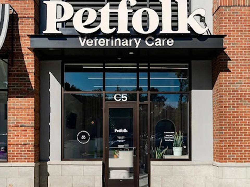 Petfolk Veterinary & Urgent Care - SouthPark