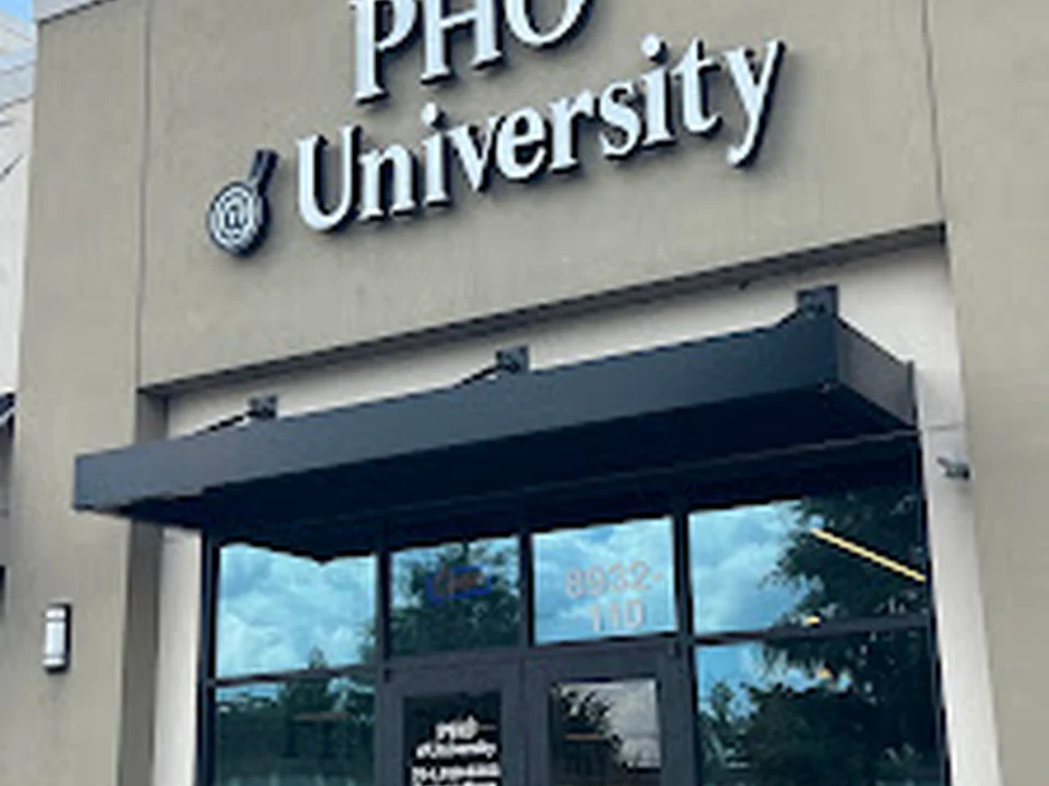 Pho@University