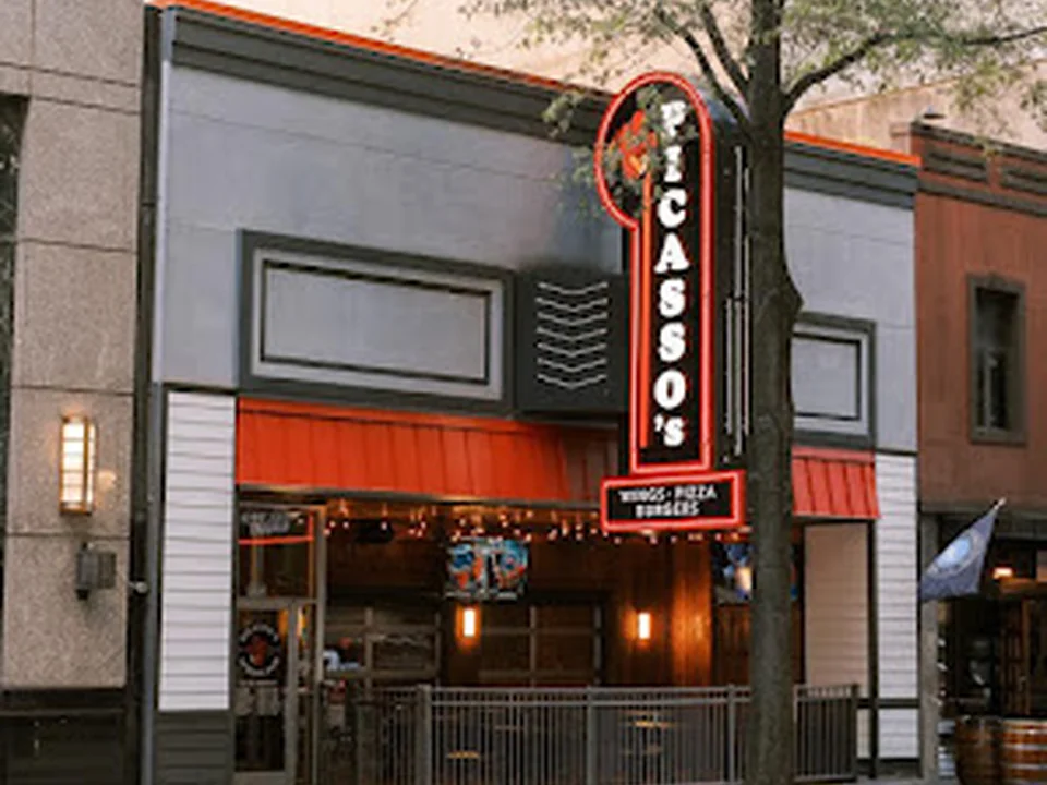 Picasso's Sports Pub
