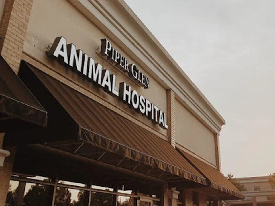 Piper Glen Animal Hospital