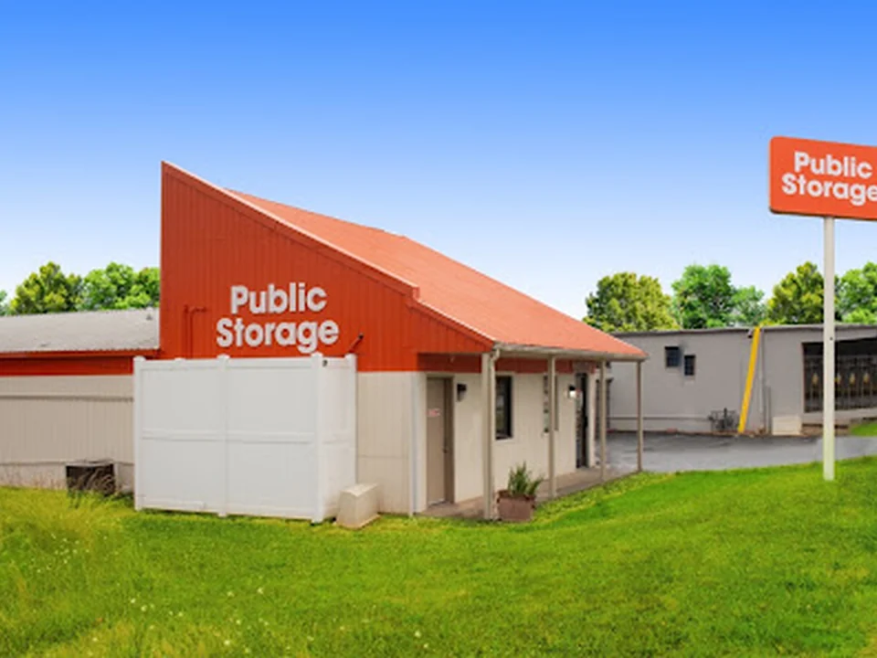 Public Storage