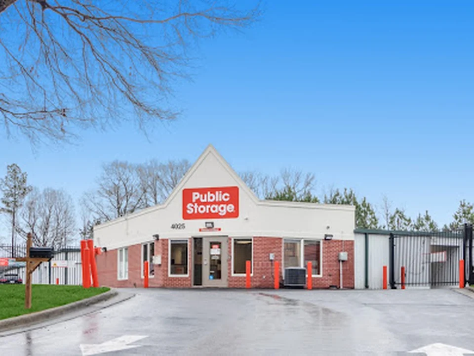 Public Storage