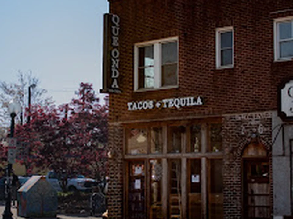 Que Onda - Plaza Midwood