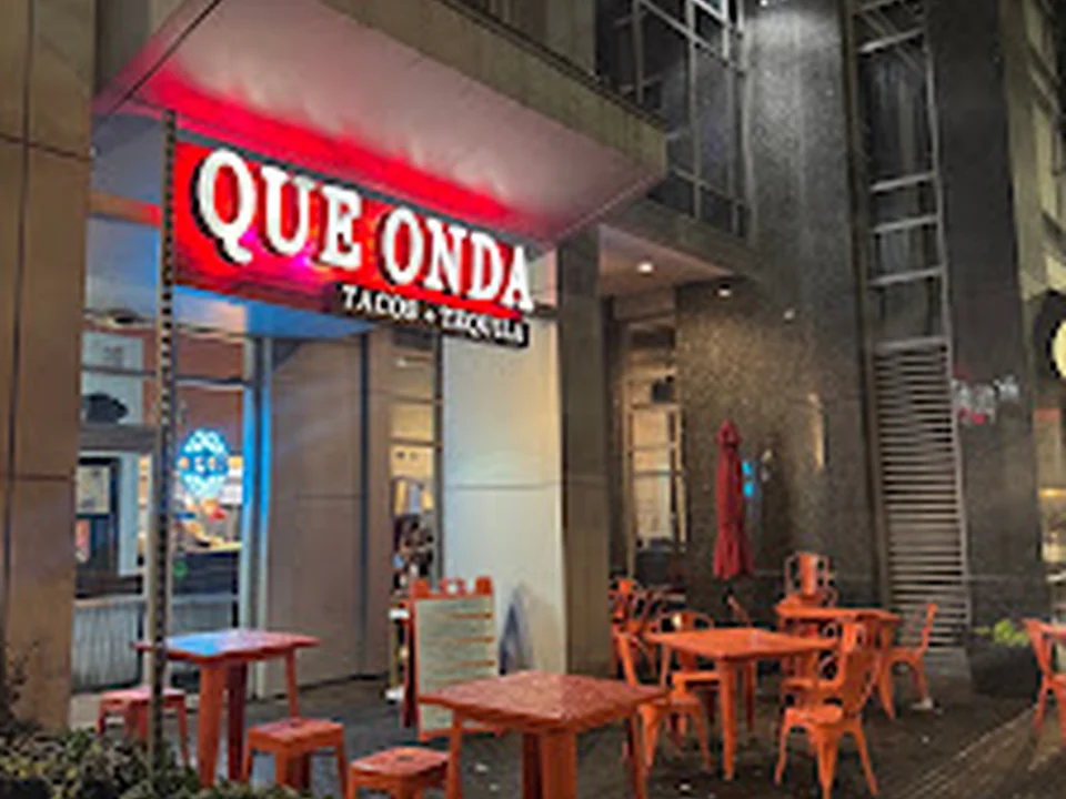 Que Onda Tacos + Tequila Uptown