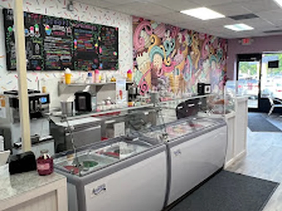 Scoops & sprinkles