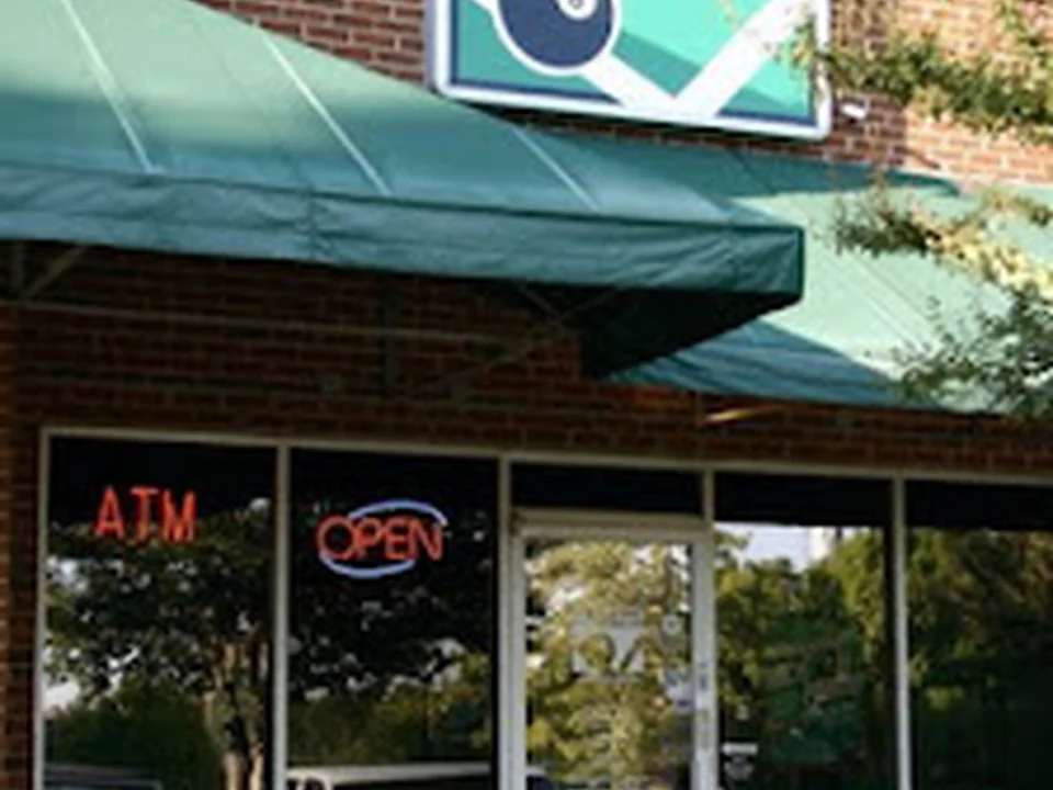 Sidelines Sports Bar and Billiards
