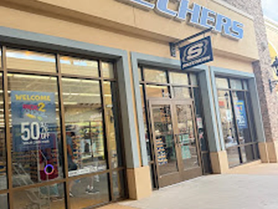SKECHERS Factory Outlet