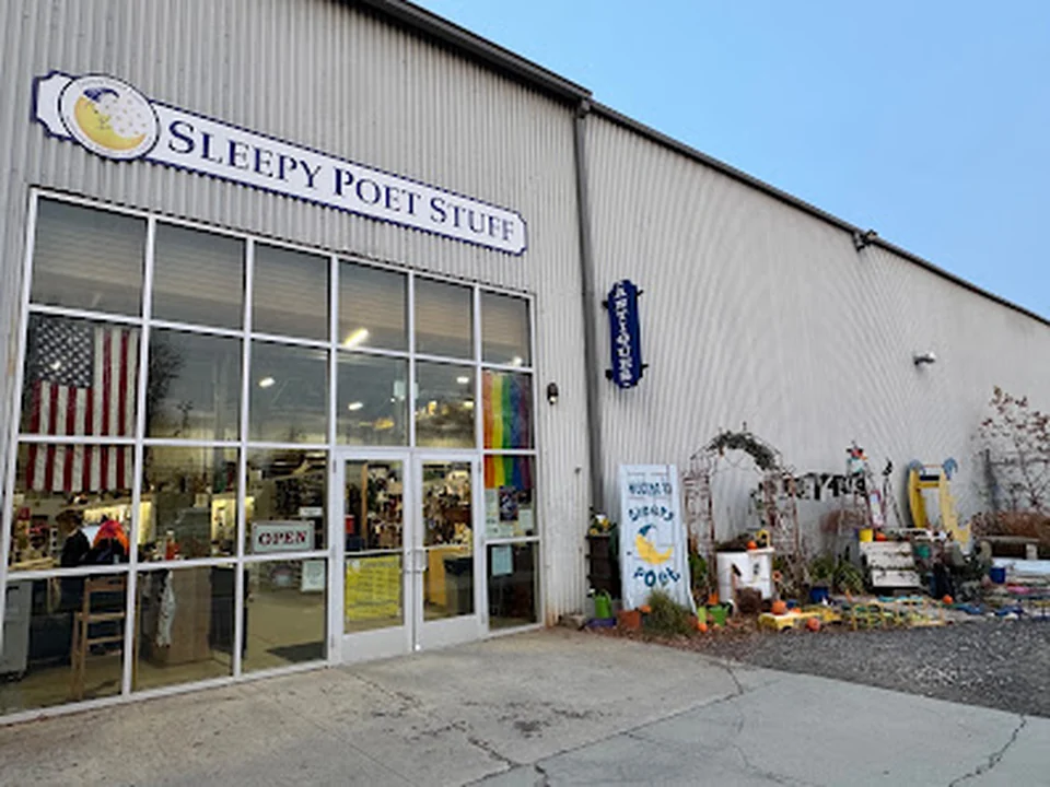 Sleepy Poet Antique Mall