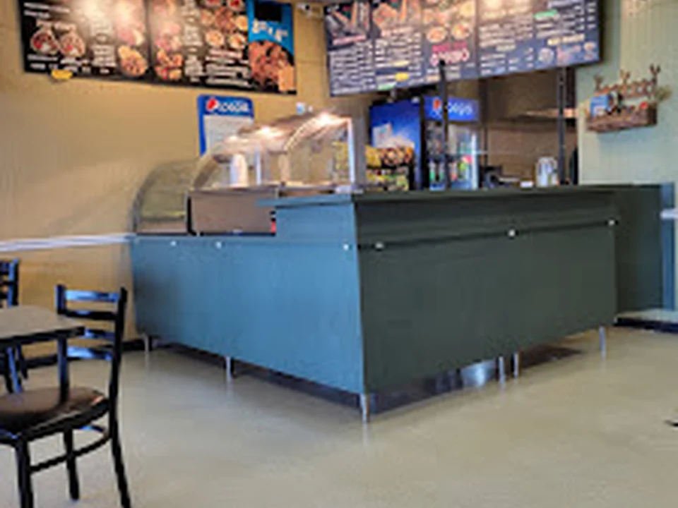 Steak 'n hoagie shop