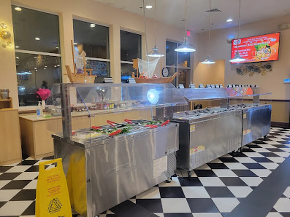 Sushi Naru Pho